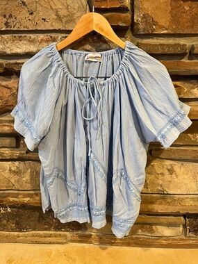 Kaktus 100% Cotton Light Blue Peasant Top with Tie-Neck